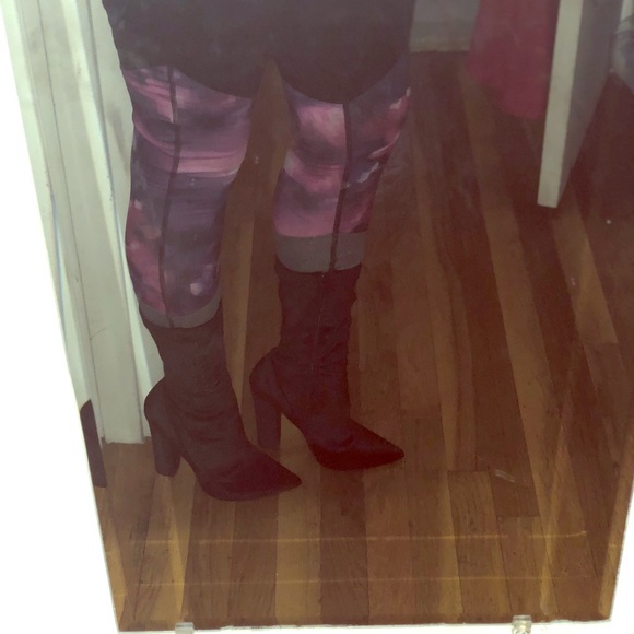 Calf length booties - Picture 1 of 4